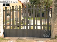 kovaná brána