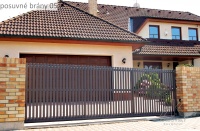 posuvná brána